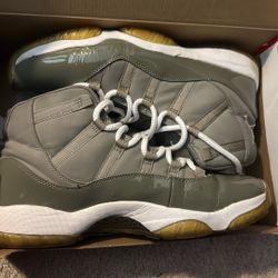Air Jordan 11 Retro “cool Grey” 2010