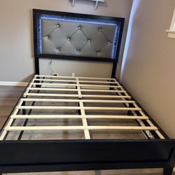 Cama Queen Con Colchon Quality Nuevo 