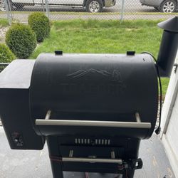 Traeger Pellet Smoker