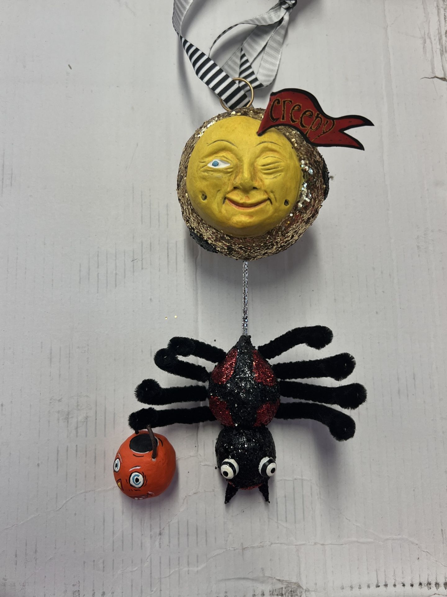 Dept 56 Glitterville Halloween Spin Me To The Moon Ornament Spider 56 29005