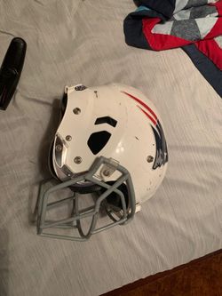 Schutt z10 helmet