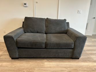 75” ParkerII Loveseat