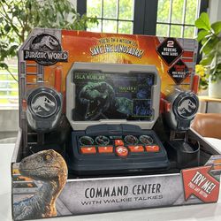 Jurassic World: Command Center With Walkie Talkies
