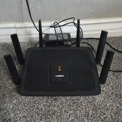 Linksys AE9300 Tri-band Router