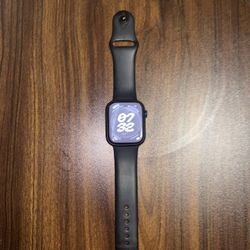 Apple Watch Series 7 