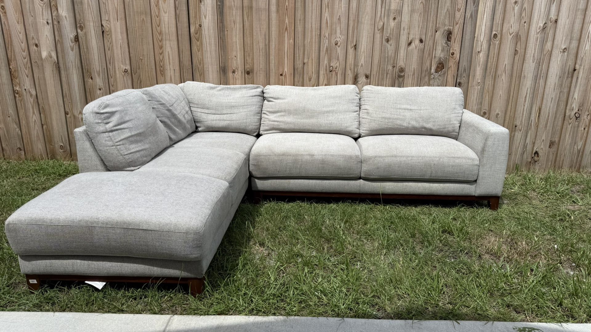 Modern Grey Sectional FREE DELIVERY π