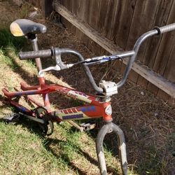 Mongoose Outlier Bmx Bike 