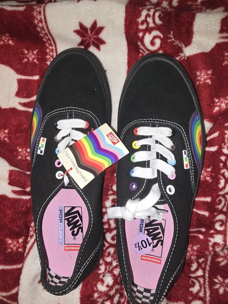 Pride Vans 10.5m/12w