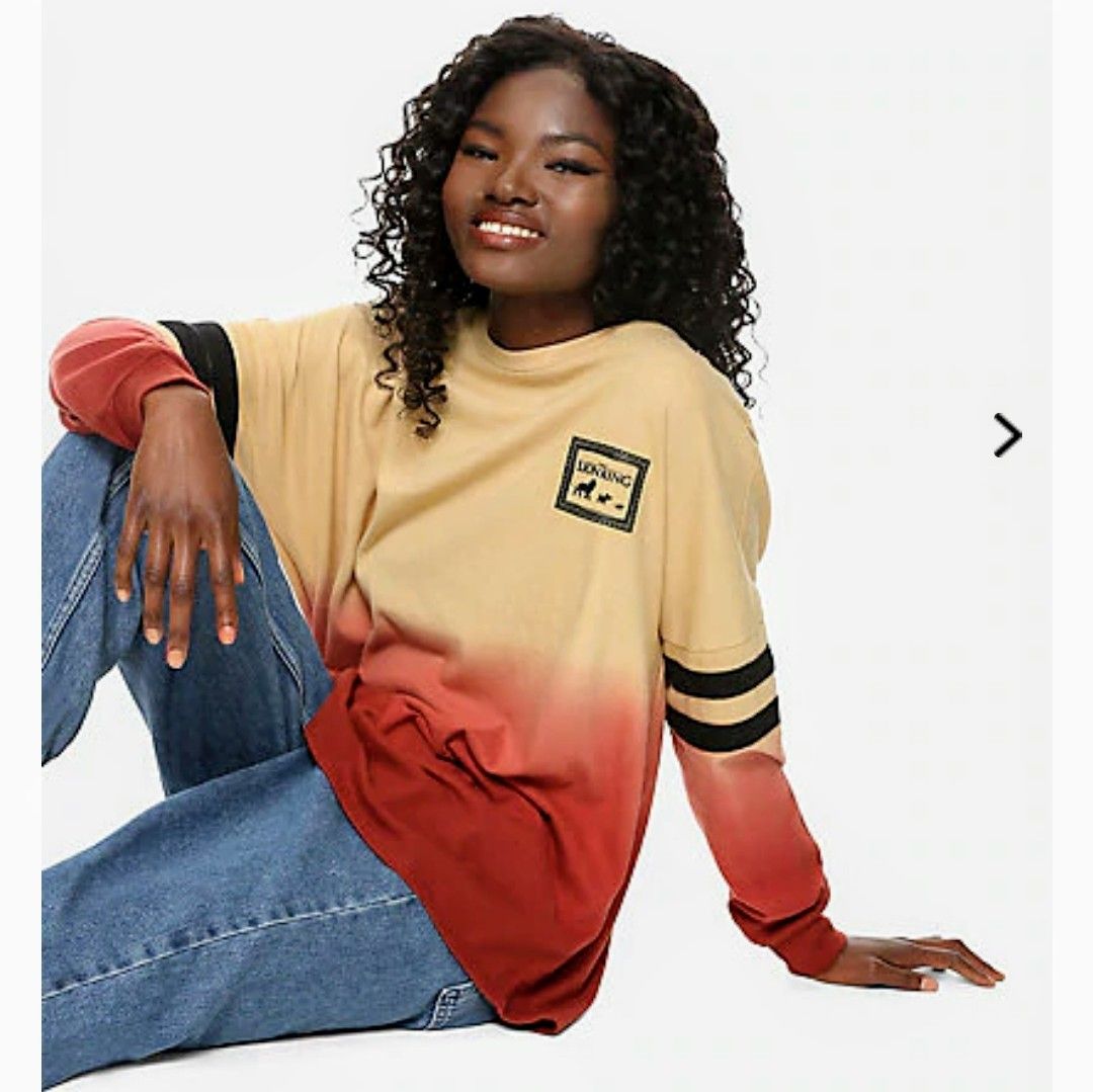 Her Universe Disney The Lion King Spirit Jersey