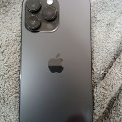iPhone 14 Pro, Max 128 GB (Send Offers)