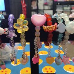Bracelets 