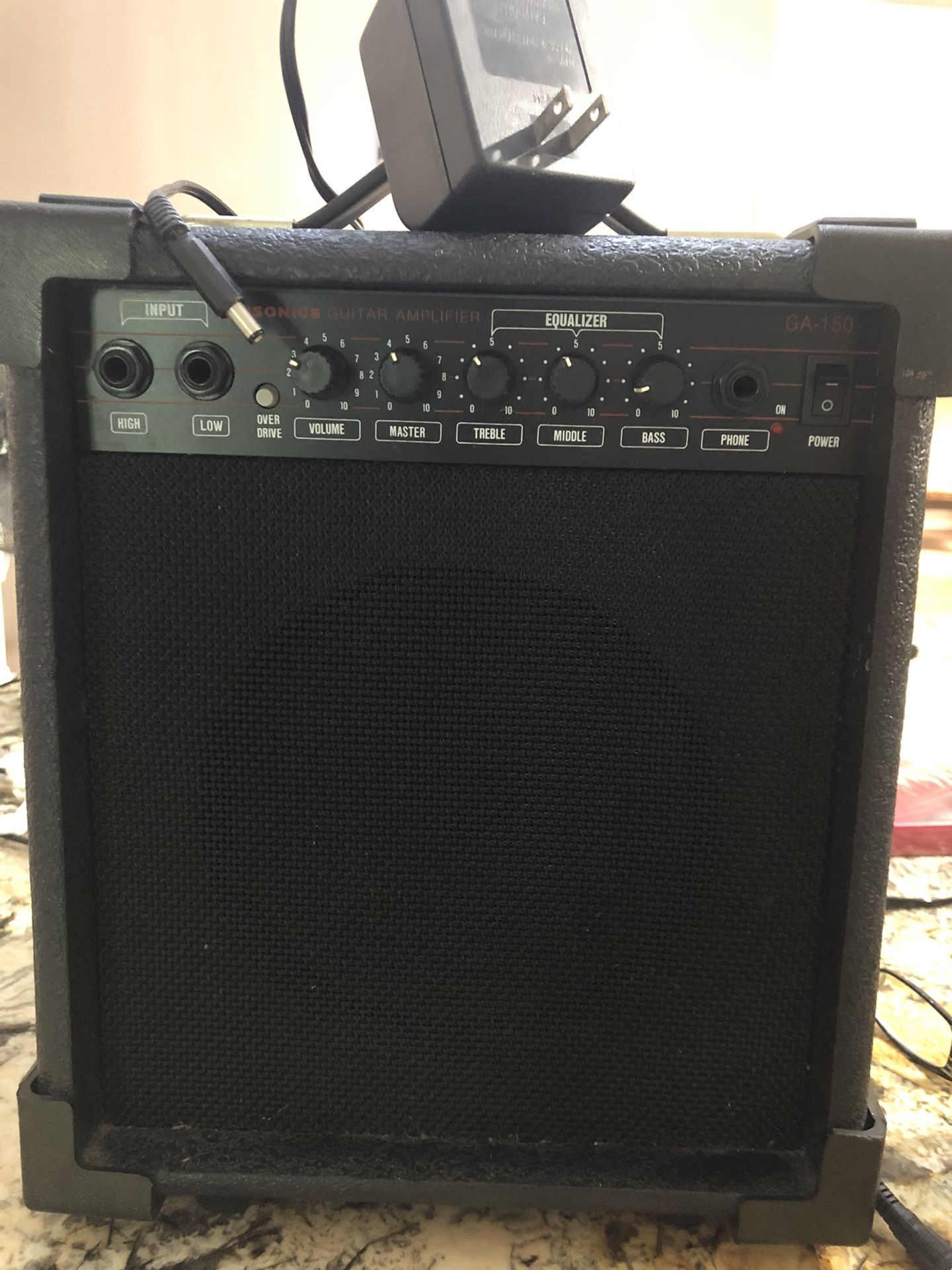 12 V DC Power Amp