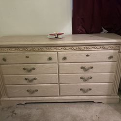 Queen Bedroom Set