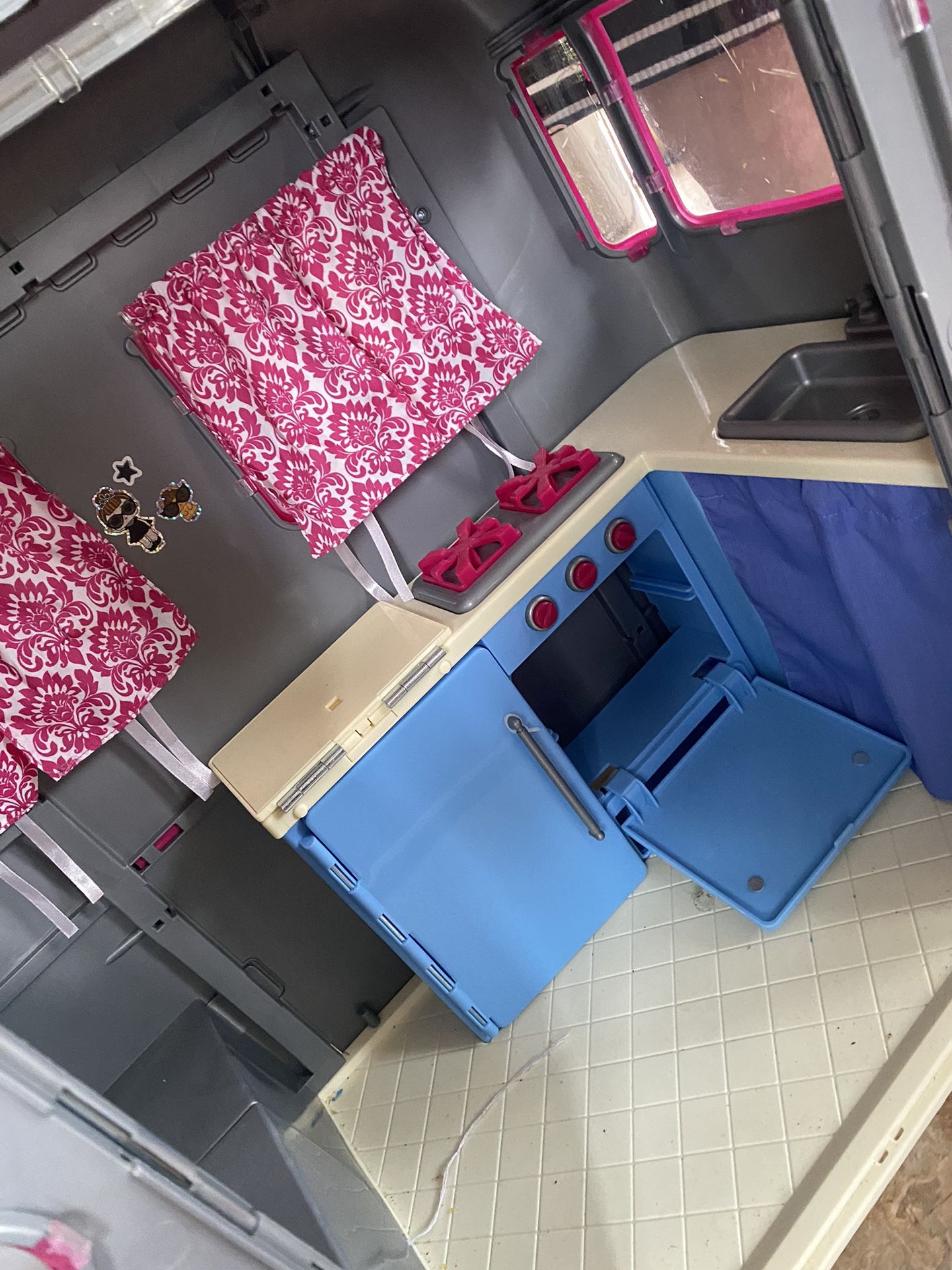 Barbie Official Rv Toy