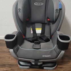 graco Extend2Fit 3-in-1 Car Seat