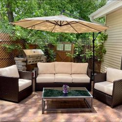 New. BANANA UMBRELLA 10 FT.

