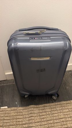 Suitcase in good condition