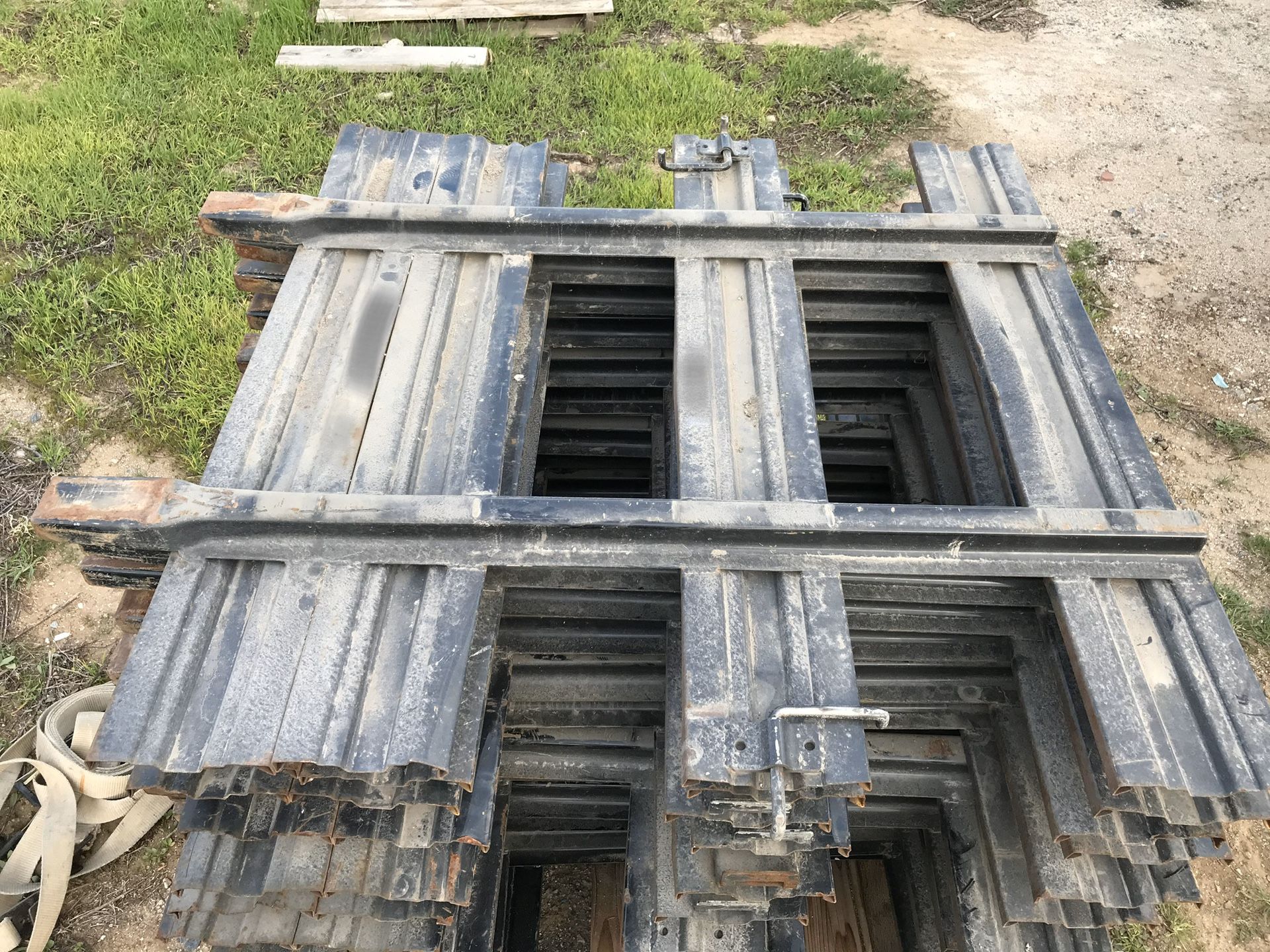 Work Truck Flatbed High Metal Steel Stake Body Side Rails Panels