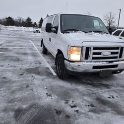 2014 Ford E-250