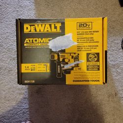 Dewalt Atomic Compact Series 5/8" Sds Rotary Hammer 