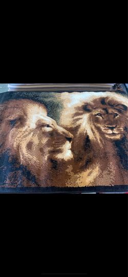Safari lions area rug