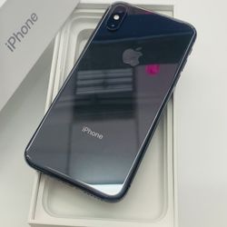 iPhone X 64 gb Unlocked For $199