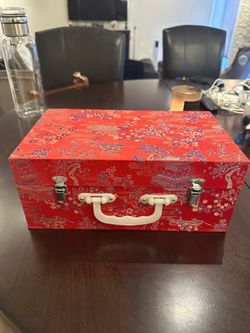 Chinese Yixing Style Tea Set in Decorative Silk Case