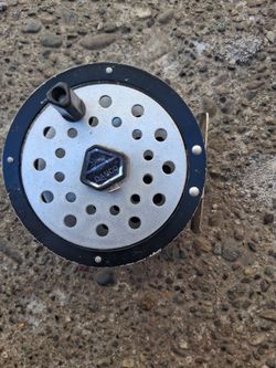 Fly fishing wheel Danco  31-35 f made in Hong Kong