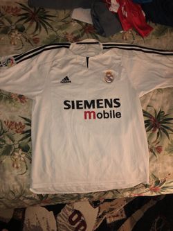 Retro Real Madrid jersey