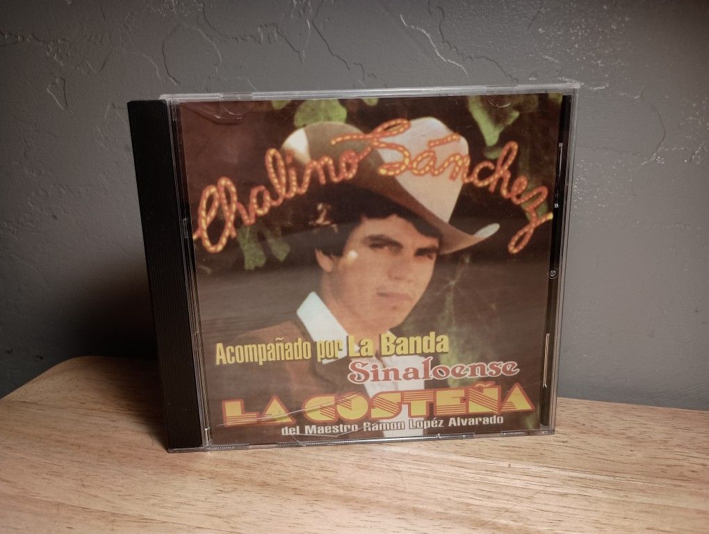 Chalino Sánchez CD Las Uvas (Con Banda La Costeña)