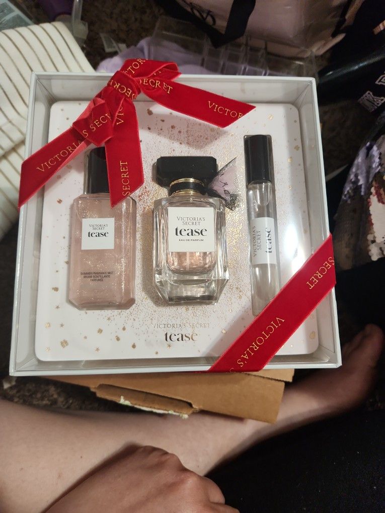 Victoria Secret Perfume Set