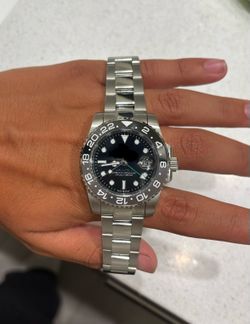 Stainless steel luxury watch