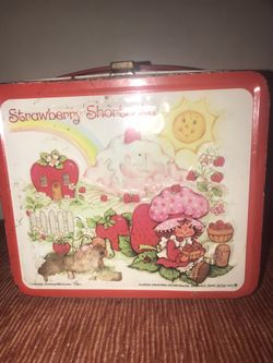 Vintage 1980 Strawberry Shortcake Lunch Box With Thermos