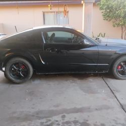 2006 Ford Mustang
