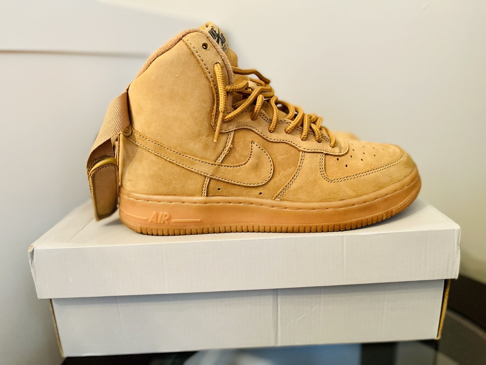 Nike Air Force High Top Gum Bottom Y