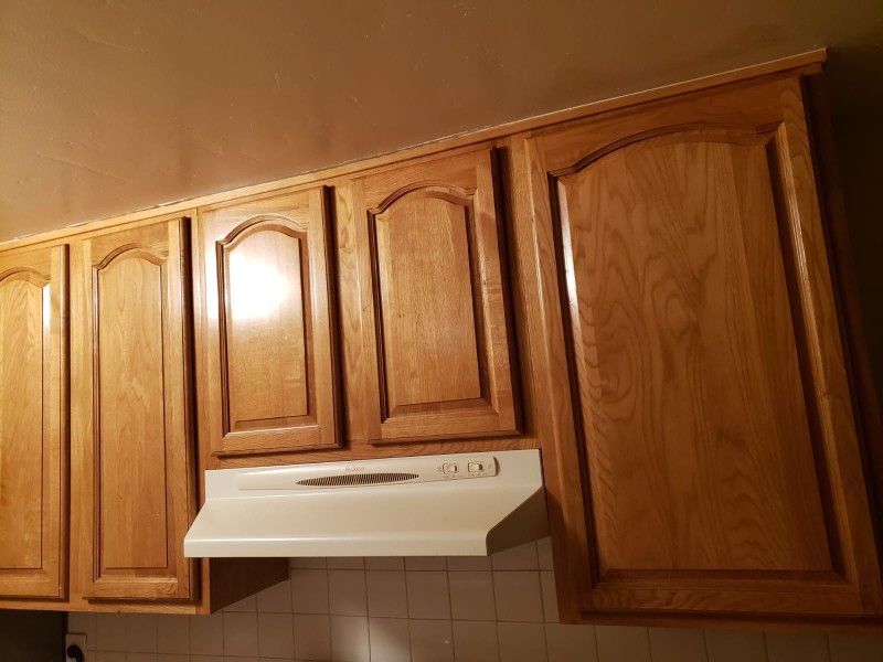 Real Oak Wood Kitchen Cabinets with Granite Top