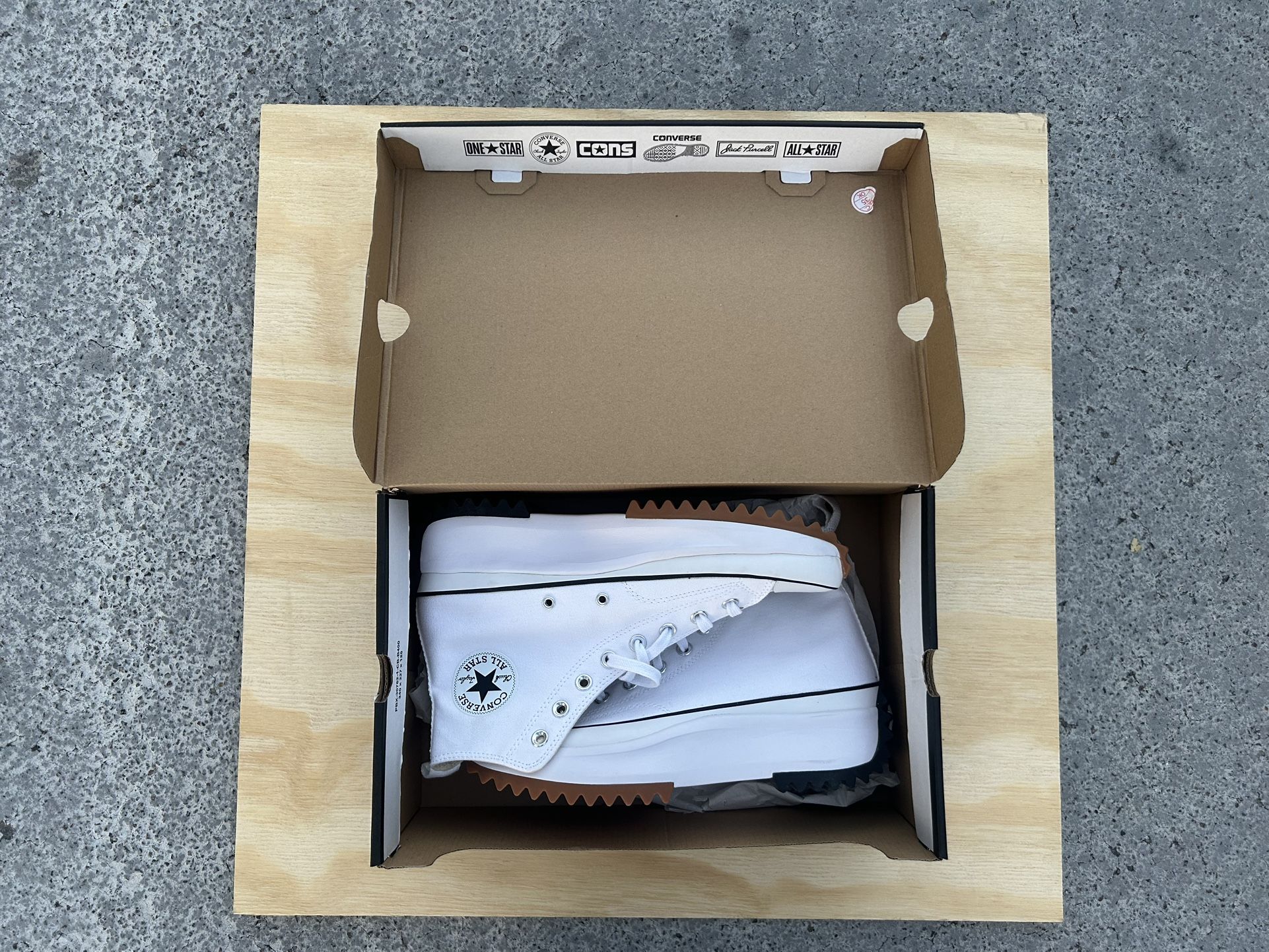 Converse 