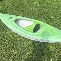 Pelican 7ft 9 Kayak