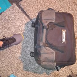 Like New Stanley Pull Behind Tool And Storage Bad