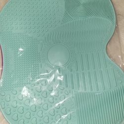 2 Pack Mint Green And Purple Makeup Brush Cleaner Mat - Silicone Makeup Brush Cleaning Mat, Portable Makeup Brush Cleaning Pad With Suction Cups, Wash