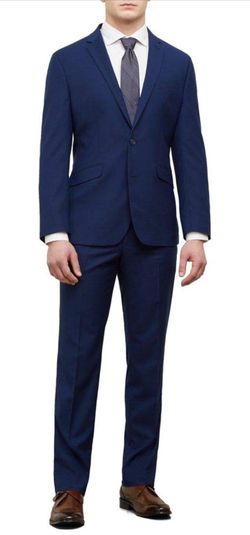 Modern Blue Men’s Suit