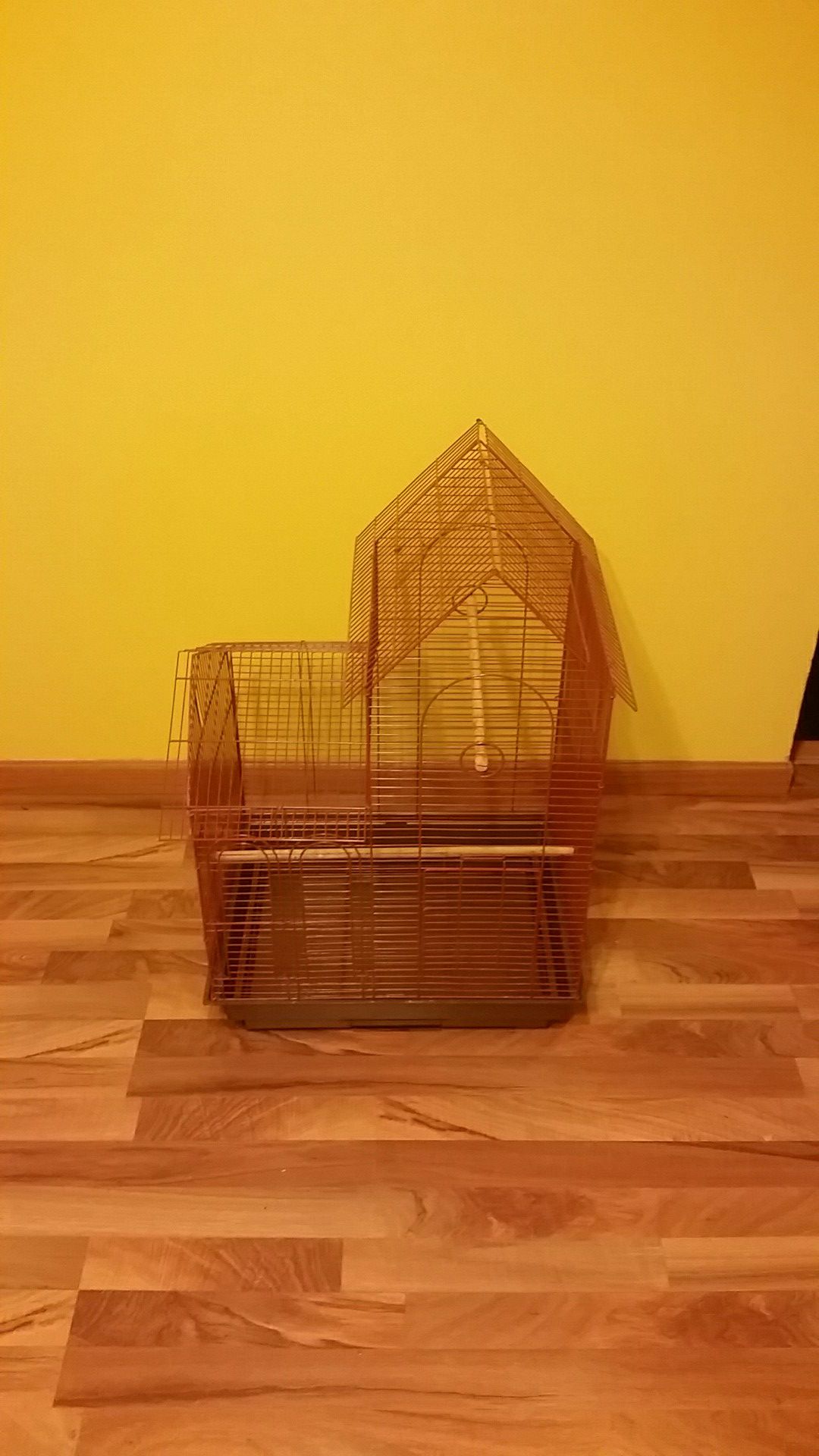 Cockatoo bird cage