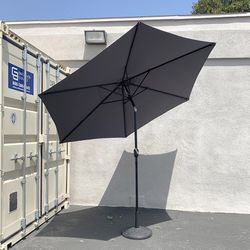 $70 (Brand New) Patio set (10ft umbrella and base stand) tilt crank, outdoor garden market, beige or red color 