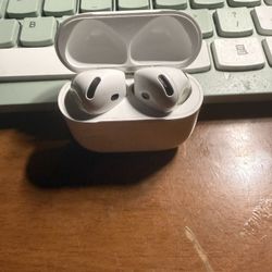 Apple AirPods 4th Generation 