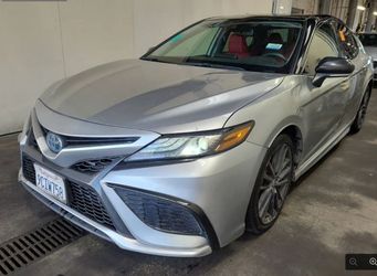 2022 Toyota Camry Hybrid