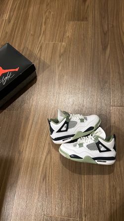 Jordan 4: Seafoam | 6.5Y