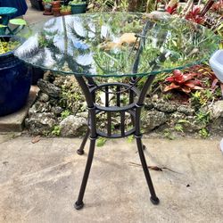 36” Counter Height Glass Top Table: 36”W X 36”H