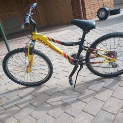 $$50  La Amarilla No Sirven Los Cambios 