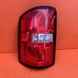 2014 - 2017 GMC Sierra Left Driver Side Tail Light Brake Lamp Assembly (contact info removed)7