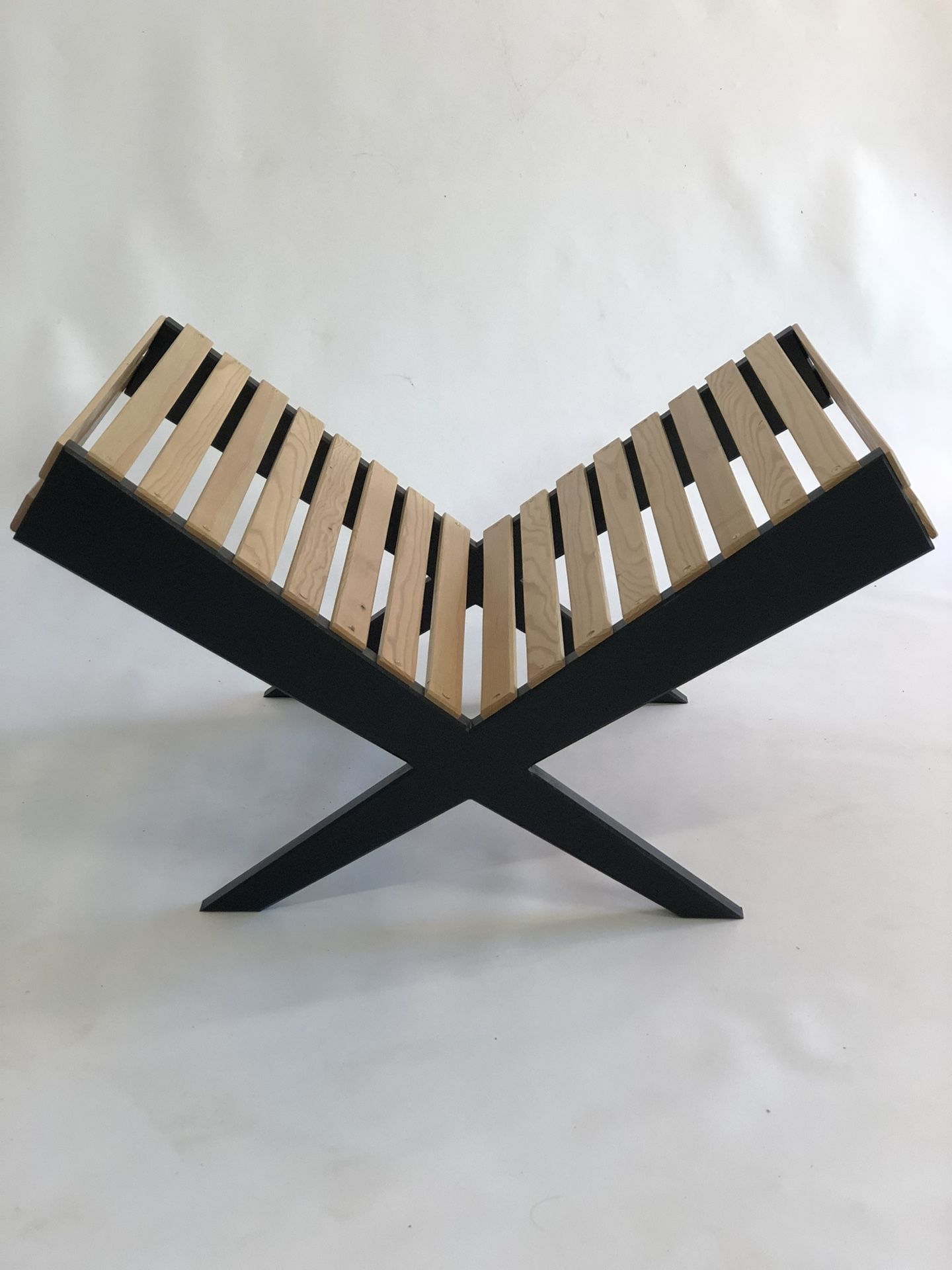 Alder Wood Magazine Table – Maple Slats